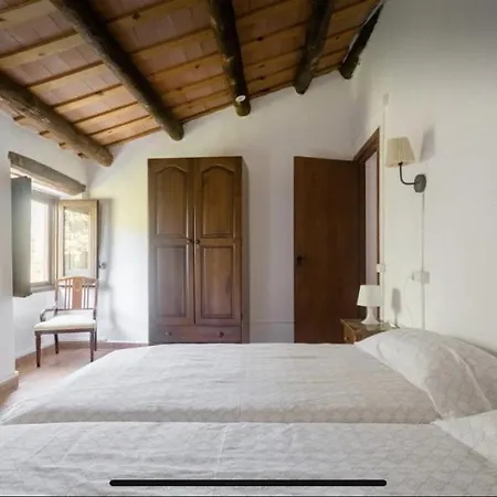 Masia Can Castellar Chalet *